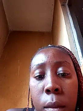 Snapshot of Swit_virgin22 chatting on 03-05-25, 05:40 Swit virgin22 online show from 03-05-25, 05:40
