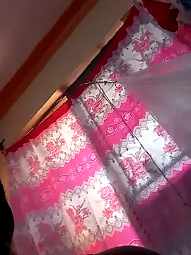 Snapshot of Swit_virgin22 chatting on 03-08-25, 07:16 Swit virgin22 online show from 03-08-25, 07:16