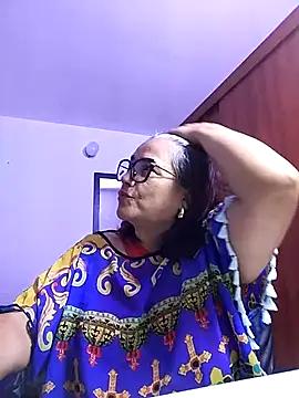 MARIANMILLS   online show from 12-14-25, 02:17