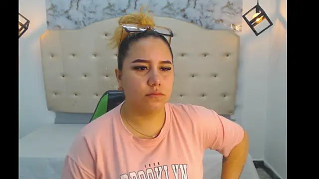 Kathiasaints online show from 04-06-26, 07:48