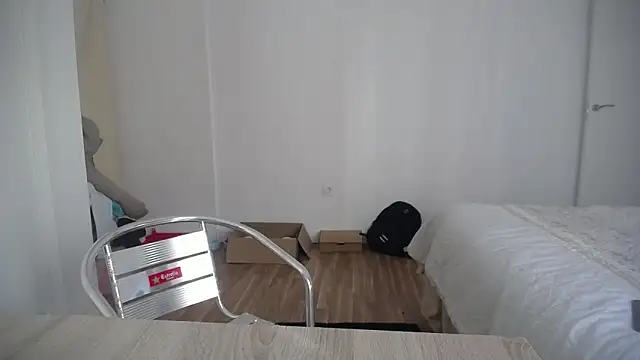 Snapshot of Contantin_helena chatting on 12-16-24, 12:49 Contantin helena online show from 12-16-24, 12:49