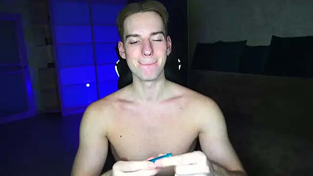 Litmate online show from 03-24-26, 10:37