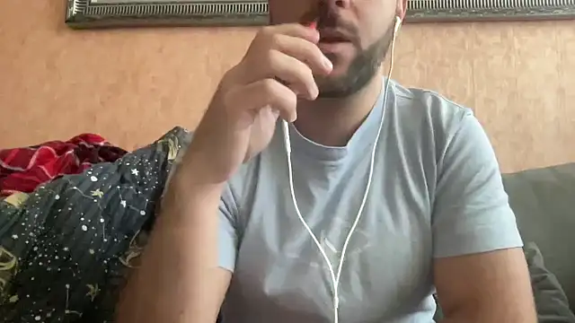 RedDante89 online show from 12-15-24, 08:30