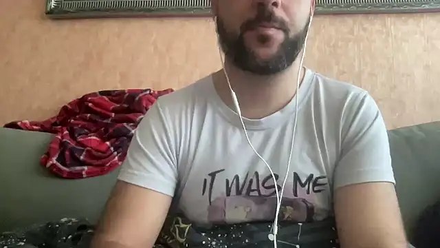 RedDante89 online show from 12-31-24, 09:10