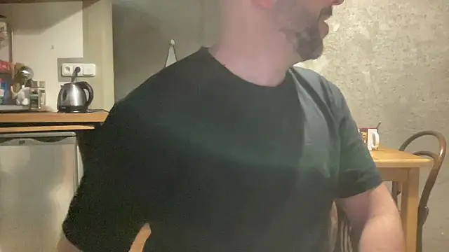 RedDante89 online show from 05-23-26, 07:46