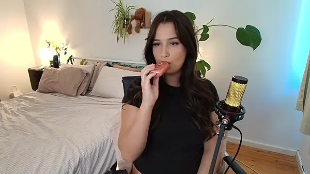 Lenas Room online show from 03-23-26, 07:01