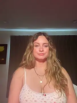 Sophie Raegan online show from 02-11-26, 04:45