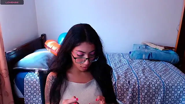 sofia rosse4 online show from 11-21-25, 06:17