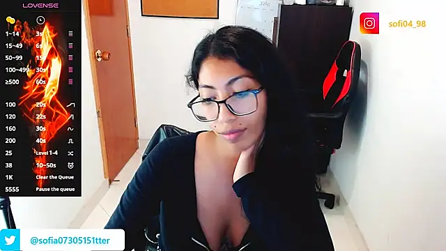 Snapshot of sofia_rosse4 chatting on 07-19-26, 01:53 sofia rosse4 online show from 07-19-26, 01:53