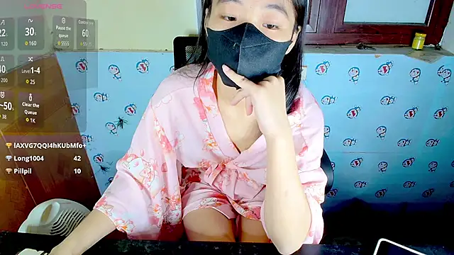   Saphia   online show from 11-06-25, 04:41