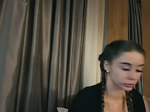 Snapshot of your_bunnygirl chatting on 10-24-25, 06:15 your bunnygirl online show from 10-24-25, 06:15