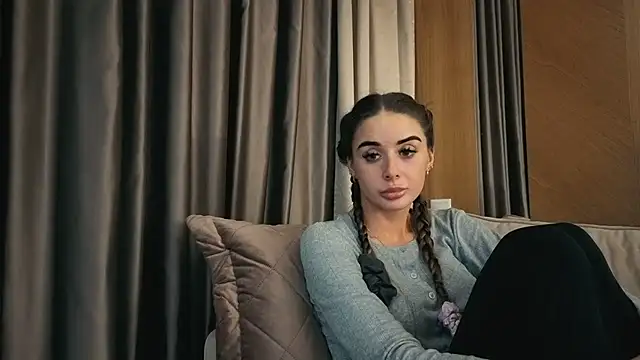 Snapshot of your_bunnygirl chatting on 11-03-25, 06:09 your bunnygirl online show from 11-03-25, 06:09