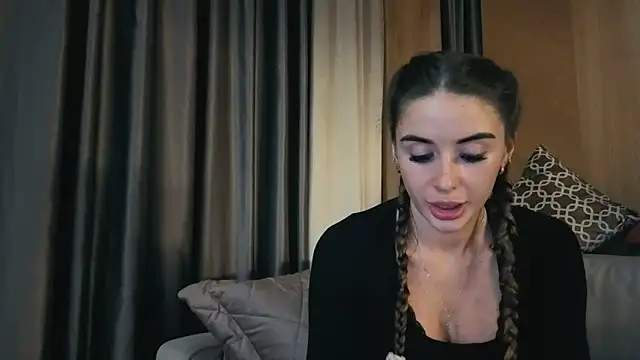 Snapshot of your_bunnygirl chatting on 11-07-25, 09:15 your bunnygirl online show from 11-07-25, 09:15