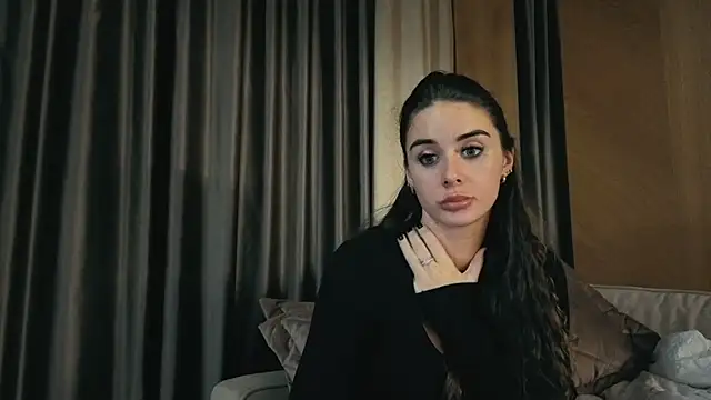 Snapshot of your_bunnygirl chatting on 11-08-25, 11:14 your bunnygirl online show from 11-08-25, 11:14