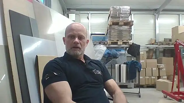 Boomerhun online show from 04-16-26, 04:02