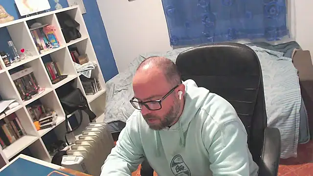 ravingr4d4 online show from 03-18-26, 09:51