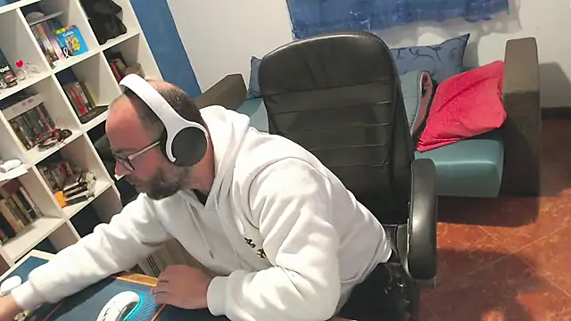 ravingr4d4 online show from 03-28-26, 09:14