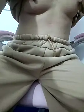 SweetGirl2k2 online show from 12-29-24, 02:17