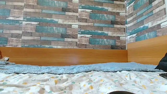 Snapshot of Andra_Love chatting on 05-03-26, 08:15 Andra Love online show from 05-03-26, 08:15