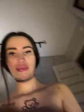 Yunasi online show from 02-06-25, 11:21