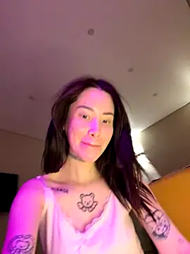 Yunasi online show from 09-28-25, 02:00