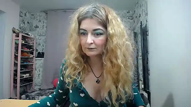 Helen1974 online show from 03-18-25, 12:38