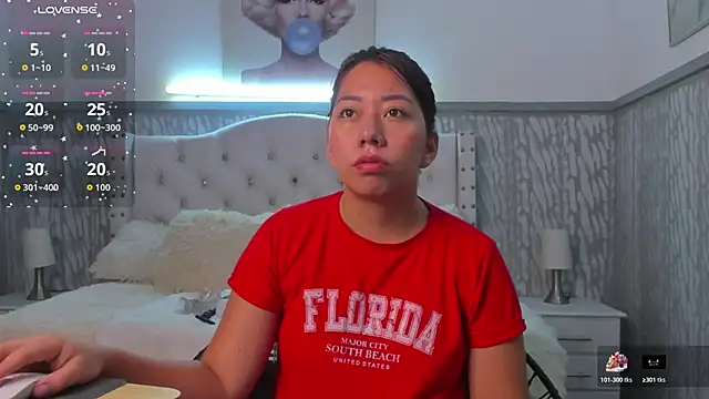 sexylaurita online show from 04-08-26, 11:32