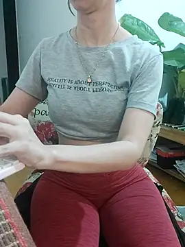 Snapshot of bebotaluna chatting on 12-11-24, 03:02 bebotaluna online show from 12-11-24, 03:02