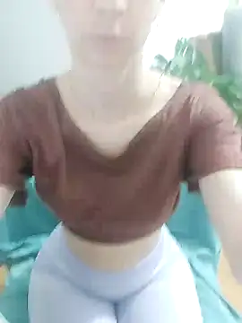 Snapshot of bebotaluna chatting on 02-05-25, 02:08 bebotaluna online show from 02-05-25, 02:08