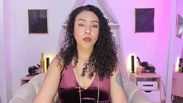 Zoe Gruber online show from 10-11-25, 08:40