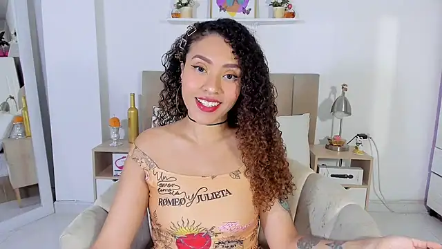 Zoe Gruber online show from 04-08-26, 11:37