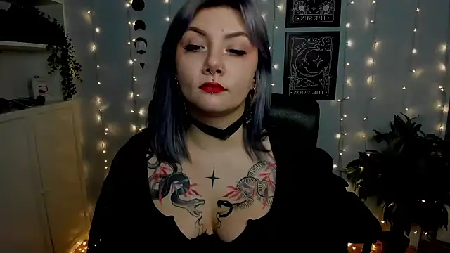 GabbiePerfect online show from 10-28-25, 03:25