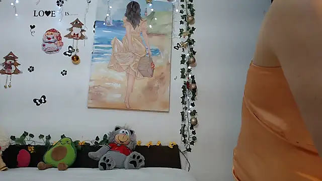 Snapshot of malusexy33 chatting on 12-16-24, 05:06 malusexy33 online show from 12-16-24, 05:06