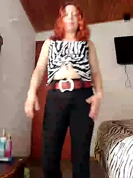 Snapshot of malusexy33 chatting on 01-01-25, 08:15 malusexy33 online show from 01-01-25, 08:15