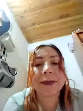 Snapshot of malusexy33 chatting on 01-27-25, 04:41 malusexy33 online show from 01-27-25, 04:41