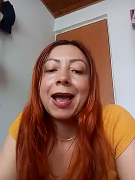 Snapshot of malusexy33 chatting on 02-10-25, 05:19 malusexy33 online show from 02-10-25, 05:19