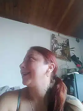 Snapshot of malusexy33 chatting on 11-10-25, 05:45 malusexy33 online show from 11-10-25, 05:45