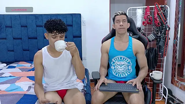 JoseRumbero26 online show from 11-28-25, 11:57