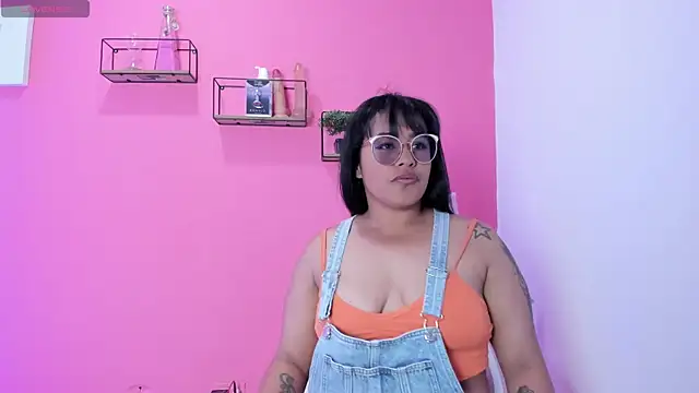 Tita dirty online show from 01-30-25, 02:15