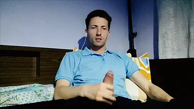 Snapshot of _Hocthus_ chatting on 12-26-24, 10:31 Hocthus online show from 12-26-24, 10:31