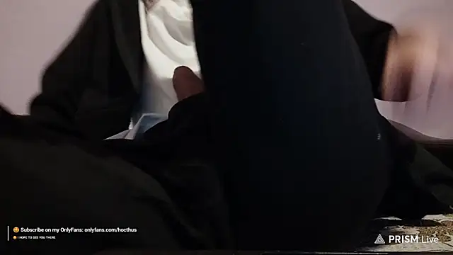 Snapshot of _Hocthus_ chatting on 03-03-25, 12:48 Hocthus online show from 03-03-25, 12:48