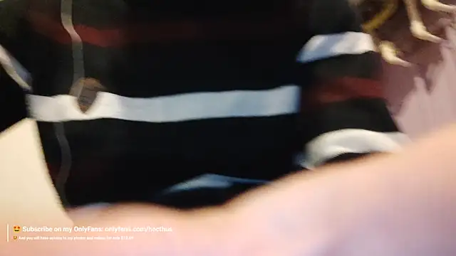 Snapshot of _Hocthus_ chatting on 03-18-25, 04:48 Hocthus online show from 03-18-25, 04:48