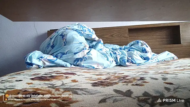 Snapshot of _Hocthus_ chatting on 03-22-25, 06:43 Hocthus online show from 03-22-25, 06:43