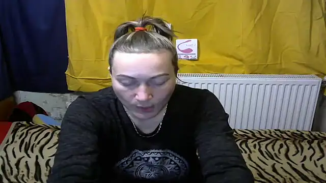 wLESLYMOSw online show from 01-16-25, 04:18