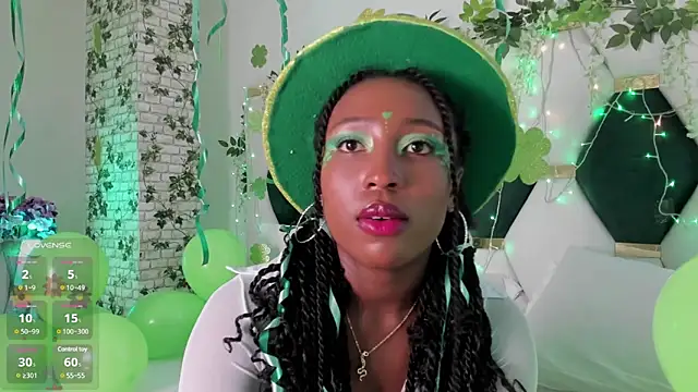 Snapshot of EmmaSanzz_ chatting on 03-17-25, 02:56 EmmaSanzz online show from 03-17-25, 02:56