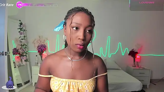 Snapshot of EmmaSanzz_ chatting on 09-09-25, 11:32 EmmaSanzz online show from 09-09-25, 11:32