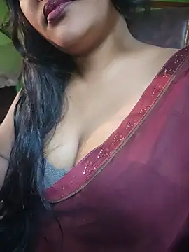 Snapshot of Kotha_-Moni chatting on 05-16-26, 11:20 Kotha -Moni online show from 05-16-26, 11:20
