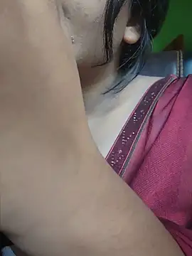Snapshot of Kotha_-Moni chatting on 06-11-26, 01:27 Kotha -Moni online show from 06-11-26, 01:27