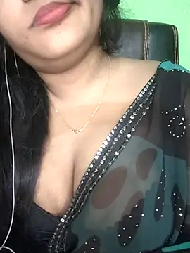 Snapshot of Kotha_-Moni chatting on 07-05-26, 04:25 Kotha -Moni online show from 07-05-26, 04:25