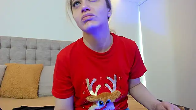 Carolina hernandez22 online show from 02-24-26, 12:36